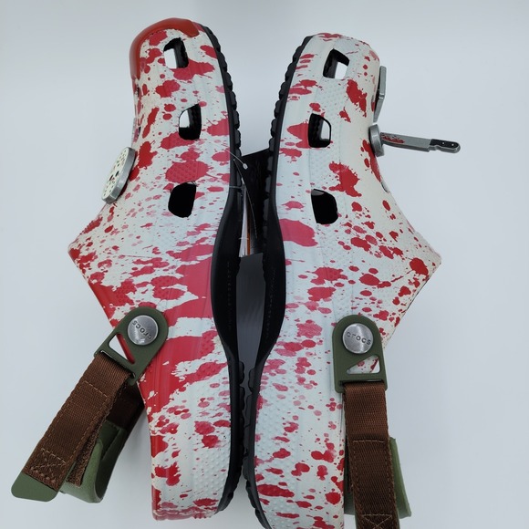 CROCS Friday The 13th Classic Clogs Mens Size 11 Jason Vorhees Shoes NEW in Box - Picture 9 of 14